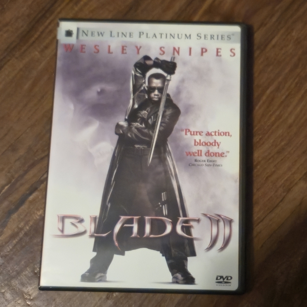 Blade II DVD (R) 2 Disk Special Edition. Wesley Snipes Vampire Action Movie